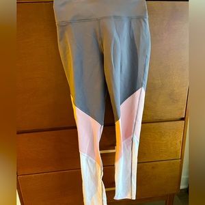 NWT Fablectics High-Waisted Powerhold Mesh 7/8 Leggings - Size S